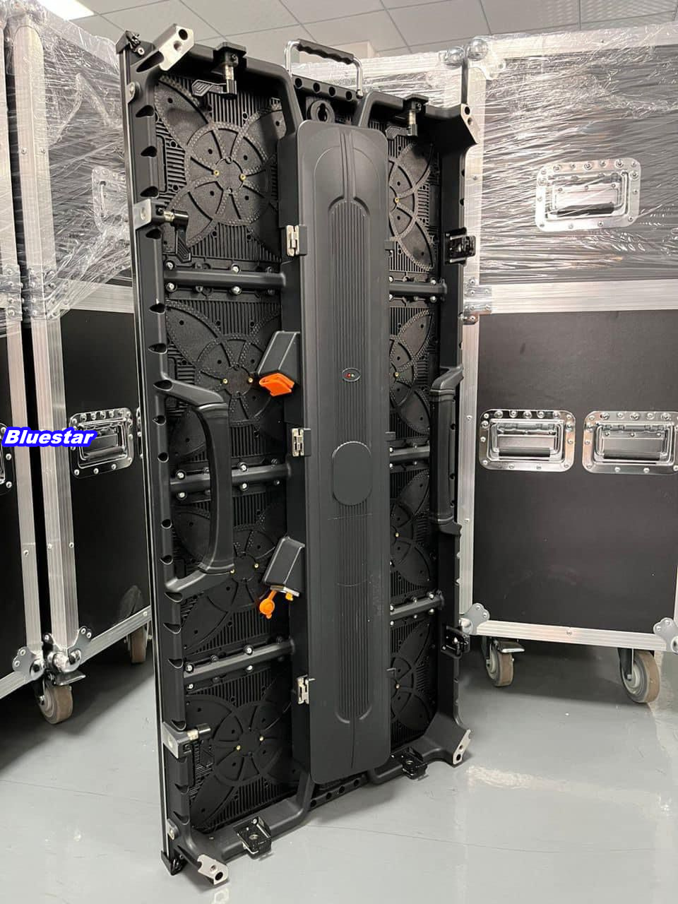 P3.91 LED 显示屏 - 正面图