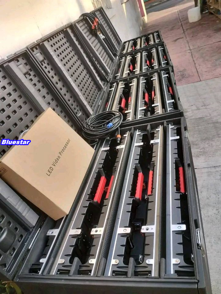 P3.91 LED 显示屏 - 安装现场